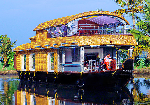 Alleppey Premium Houseboat